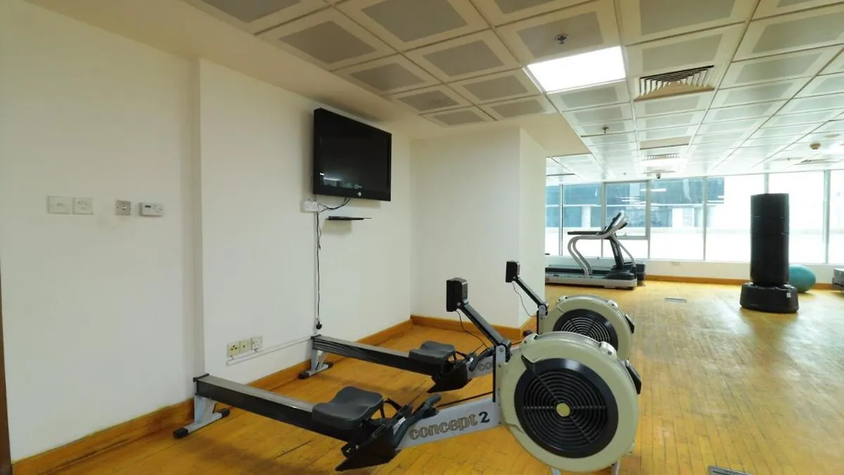 Elegant Studio Near Burj Khalifa Pool And Gym Dubai Apartment